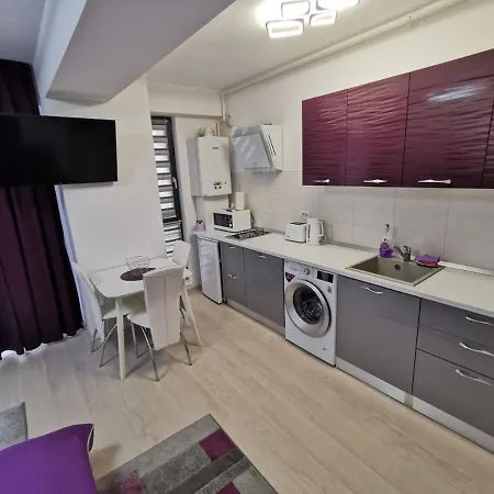 Studio Lake Boutique Mamaia